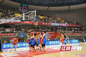 卡尔连场破门凯恩点射 拜仁2-2战平美因茨