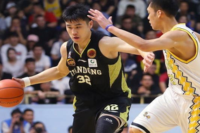 桑德兰2分钟2球3-3绝平，末段连扳两城